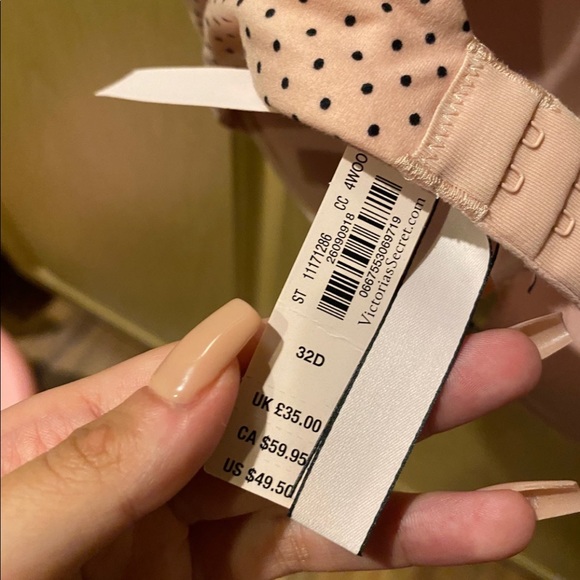 Victoria’s Secret Polka Dot Bra - Picture 5 of 5